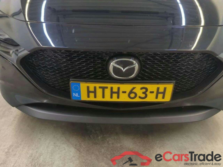 Mazda 3 2.0 e-SA-X Takumi #4