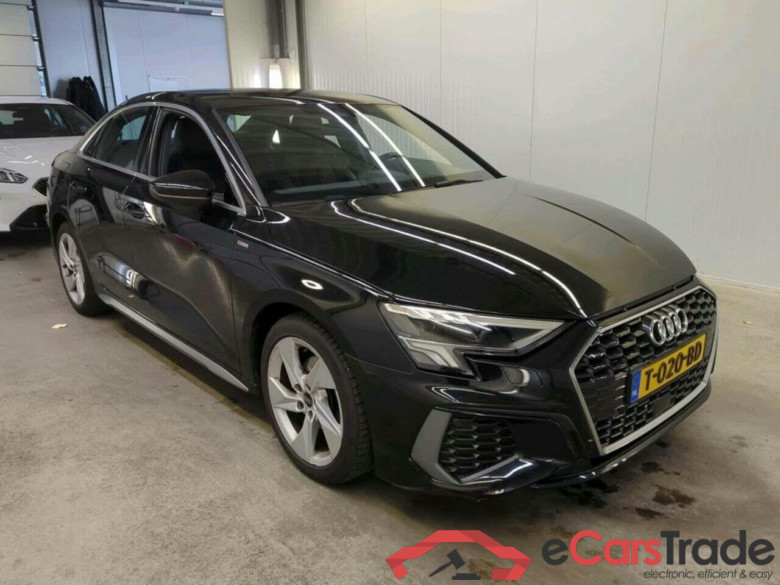 AUDI A3 Limousine 30 TFSI S edition #5
