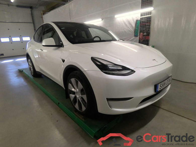 Tesla MODEL Y Long Range AWD 5d #2