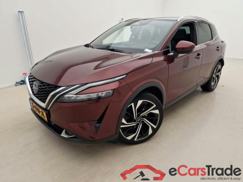 NISSAN Qashqai 1.3 MHEV Tekna +