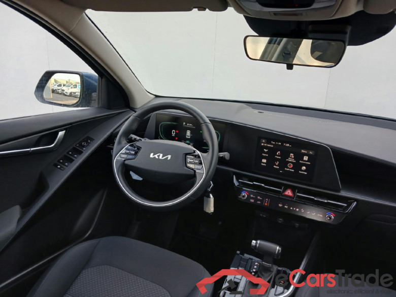KIA Niro / 2022 / 5P / crossover 1.6 GDi HEV 104kW (141CV) Concept #3