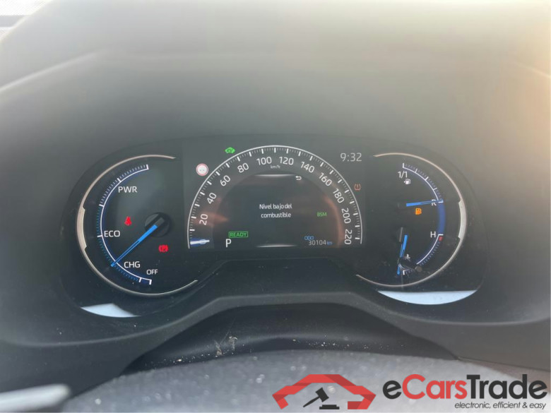 TOYOTA Rav4 / 2018 / 5P / todoterreno 2.5l 220H Luxury 4WD #4