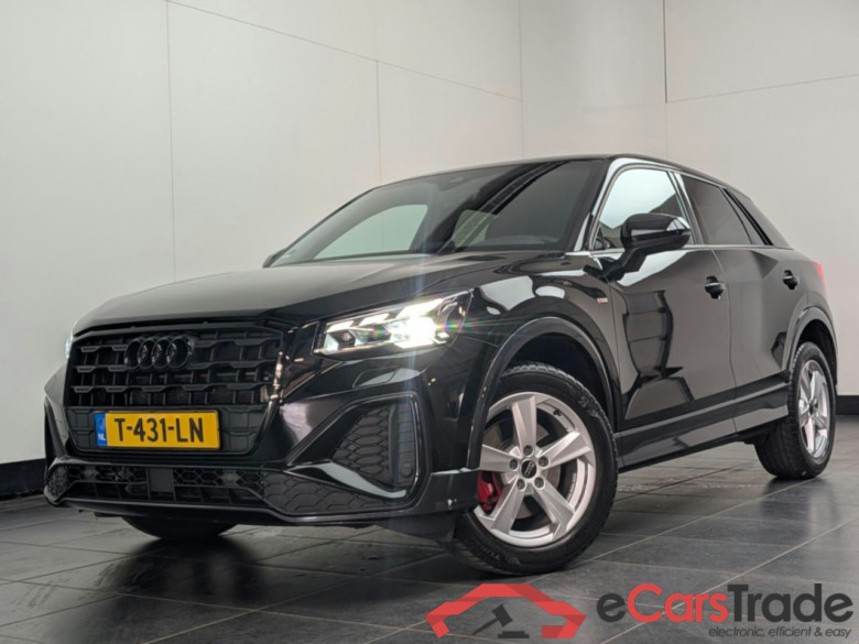 AUDI Q2 35 TFSI S edition #1