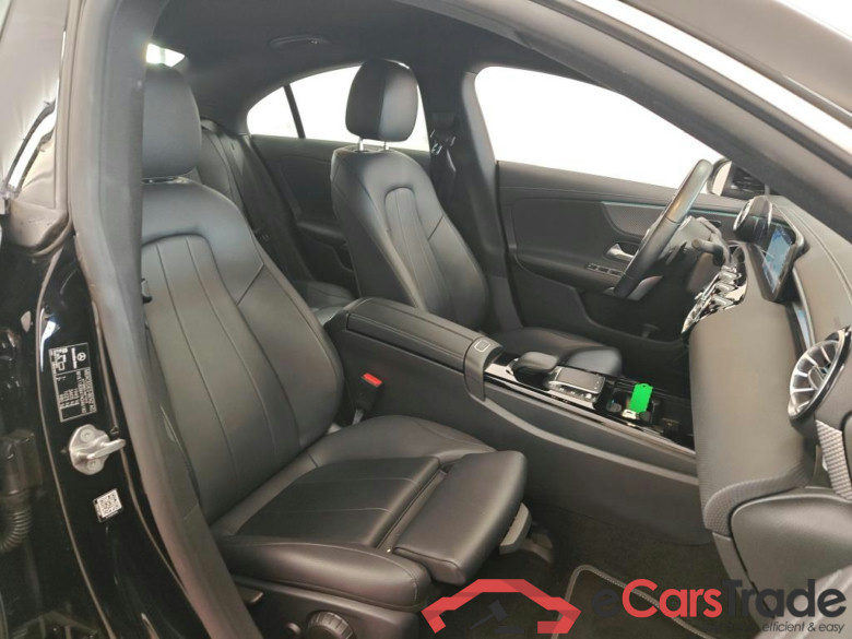 Mercedes-Benz CLA CLA 180 DCT Bus. Solution Luxury 4d #3