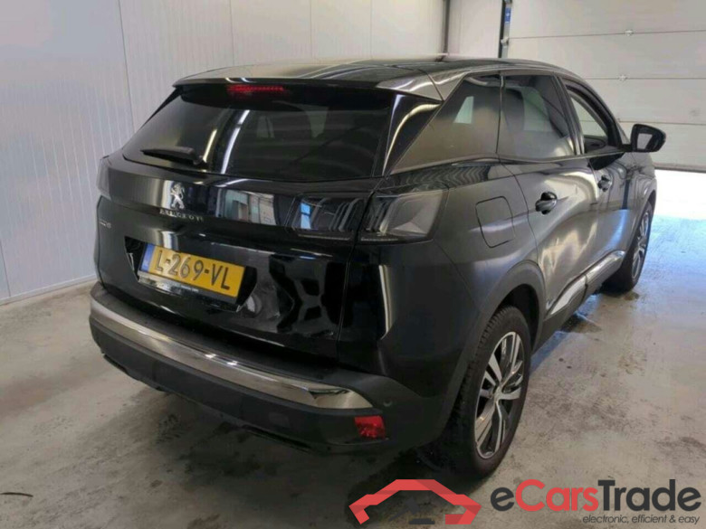 PEUGEOT 3008 1.2 PureTech Allure #2
