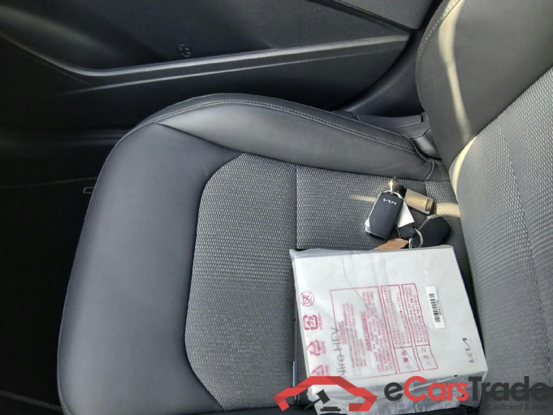 KIA Niro / 2022 / 5P / crossover 1.6 GDi HEV 104kW (141CV) Drive #5