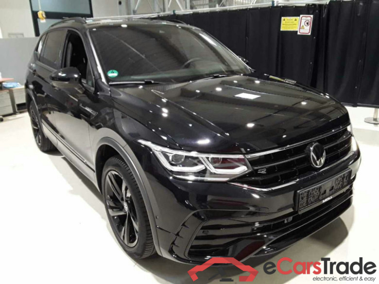 Volkswagen Tiguan Allspace (BJ2)(05.2021->2024) DE - SUV5 2.0 TSI EU6d, 4Motion R-Line OPF, (Facelift) 2021 - 2024 #1