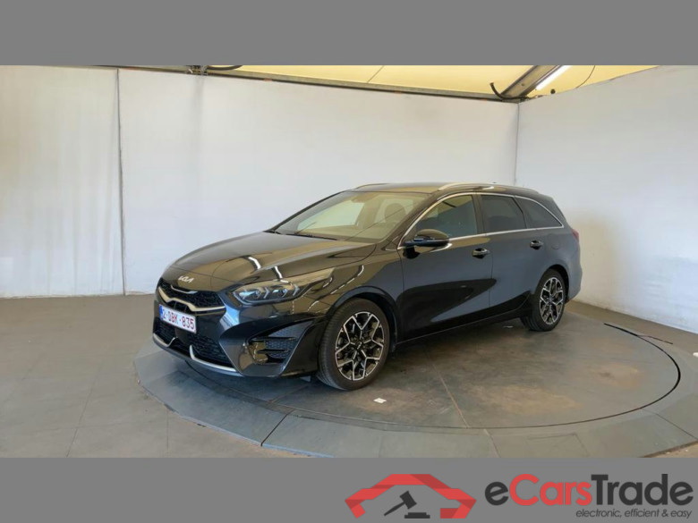KIA Ceed SW 1.5 T-GDi GT-Line ISG DCT #1
