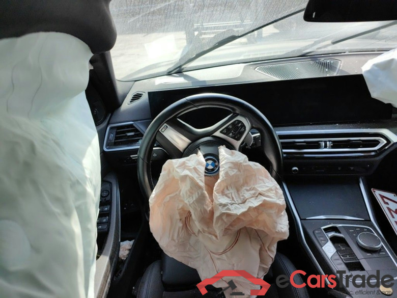 BMW 3 Reeks Touring 330e (215 kW) 5d !! Damaged car !! #6