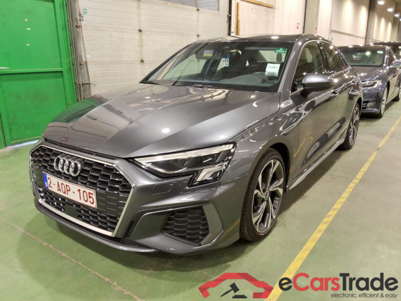 AUDI A3 2.0 TDI 30 85KW S LINE