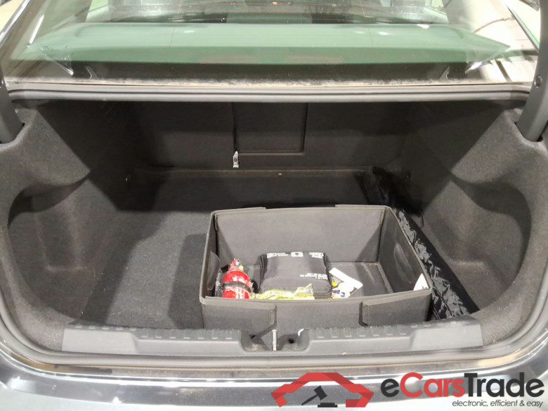 AUDI A3 2.0 TDI 30 85KW S LINE #3