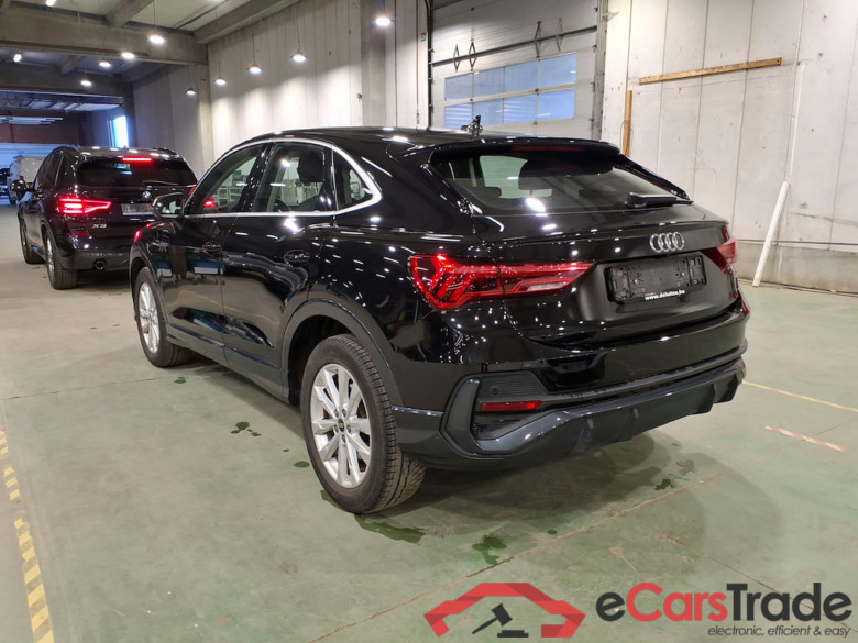 AUDI Q3 Sportback 1.4 45 TFSI E S TRONIC #2