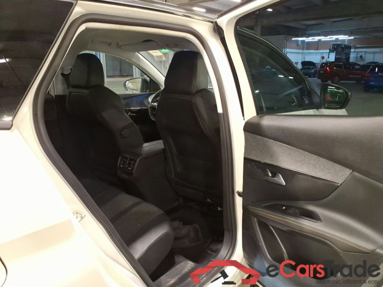 PEUGEOT 3008 - 2016 1.2 PureTech Allure (EU6.3) #5