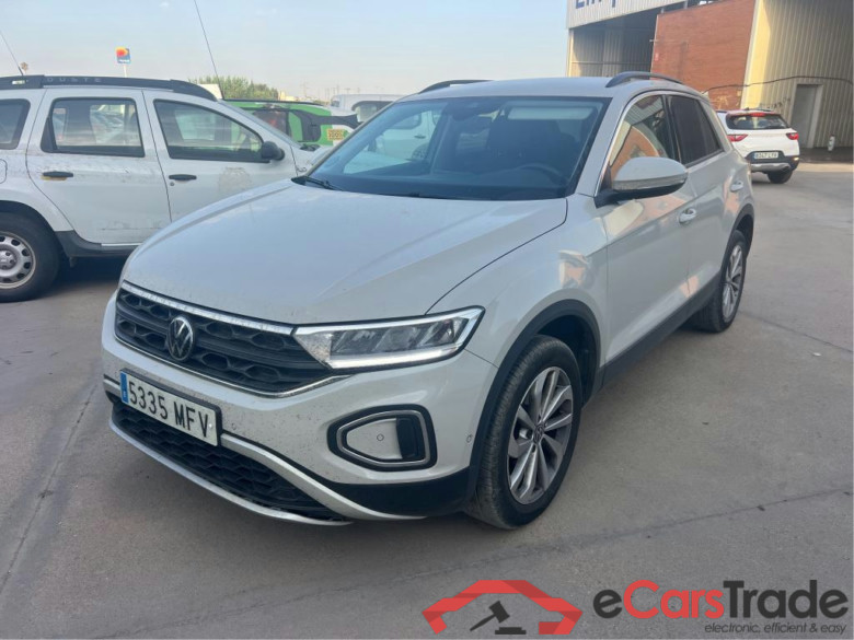 VOLKSWAGEN T-Roc / 2021 / 5P / todoterreno Life 1.5 TSI 110kW (150CV) DSG #1