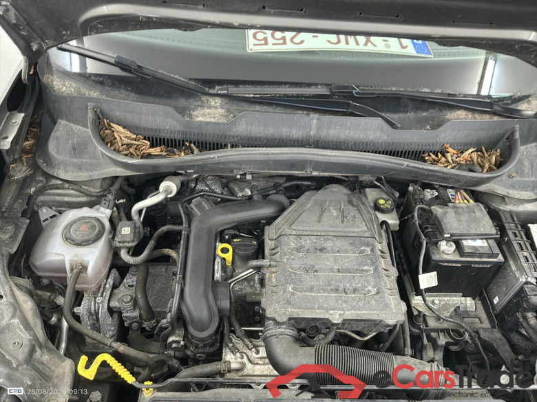 VOLKSWAGEN T-CROSS 1.0 TSI Life OPF #6