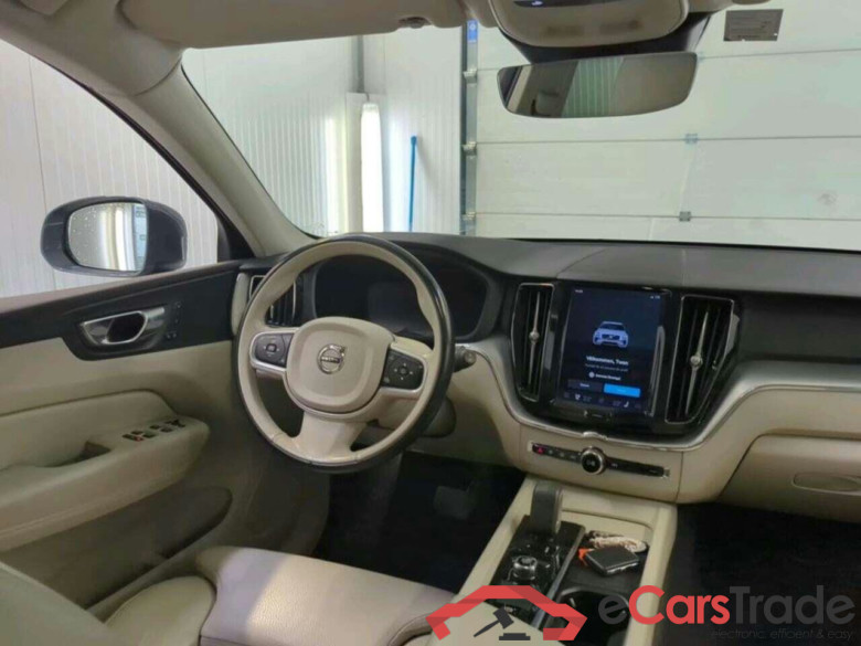 VOLVO XC60 2.0 B5 Inscription #3