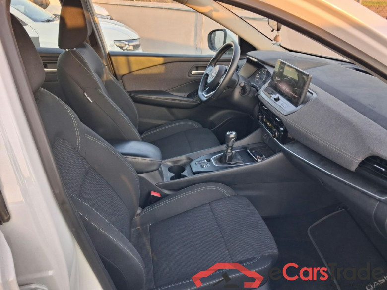 NISSAN QASHQAI / 2024 / 5P / todoterreno DIG-T 103kW (140CV) mHEV 4x2 Acenta #6
