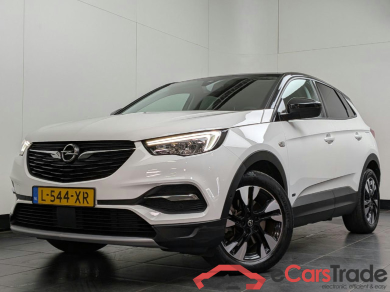 OPEL Grandland X 1.6 THybr Elegance #1