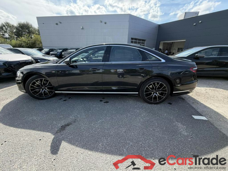 AUDI A8 PHEV 60 TFSI e Quattro Tiptronic (340 kW) #1