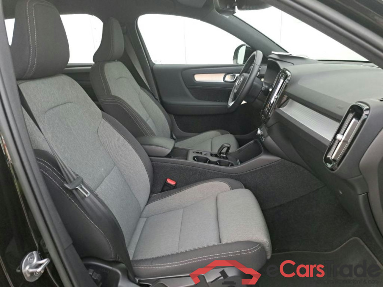 VOLVO XC40 / 2021 / 5P / todoterreno 1.5 T4 Recharge PHEV Core Auto #6