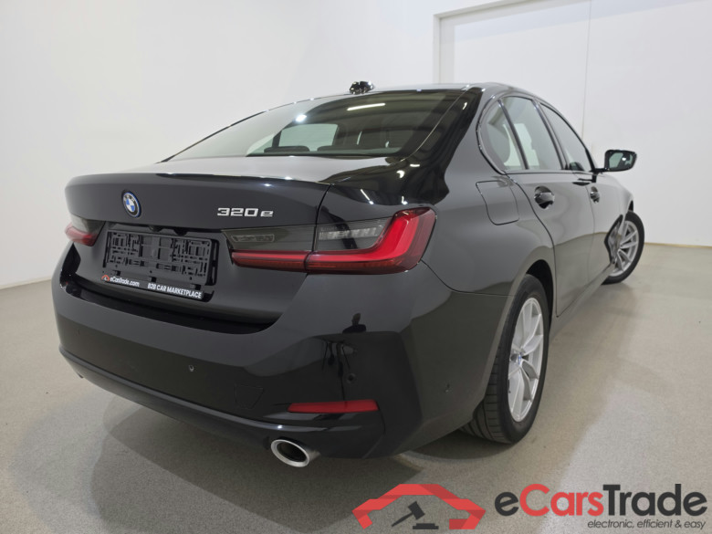 BMW 320e Plug-In Hybrid Aut. LED LC-Pro Navi-Pro KeylessGo Camera Klima PDC ... #4