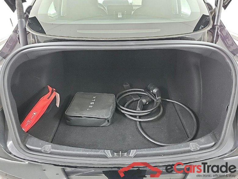 Tesla Model 3 Standard Range Plus RWD 4D 225kW #5