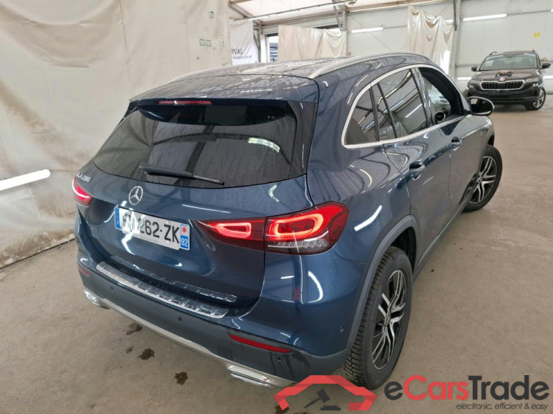 MERCEDES-BENZ GLA / 2020 / 5P / SUV 1.3 GLA 200 BUSINESS LINE DCT #3