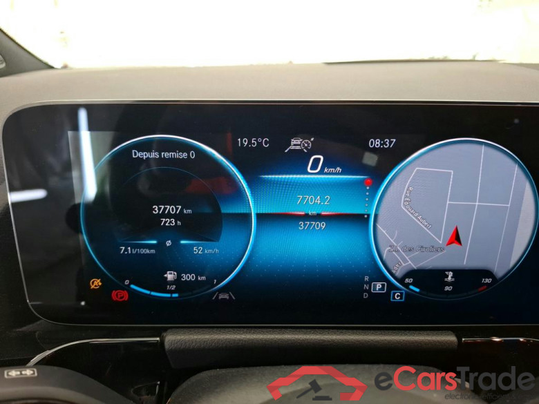 MERCEDES-BENZ GLA / 2020 / 5P / SUV 1.3 GLA 200 BUSINESS LINE DCT #6