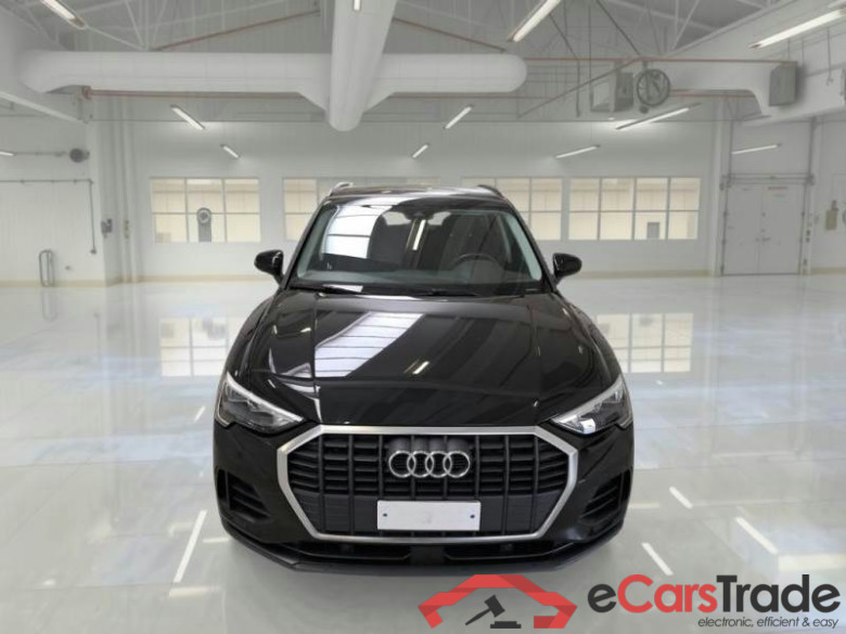 AUDI Q3 / 2018 / 5P / SUV 35 TDI S TRONIC BUSINESS #6