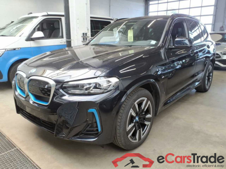 BMW iX3  #1