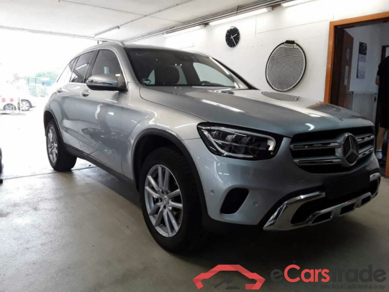 Mercedes-Benz GLC  #1