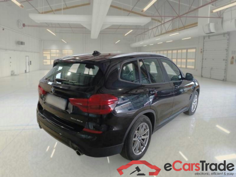 BMW X3 / 2017 / 5P / SUV XDRIVE 30E BUSINESS ADVANTAGE #2