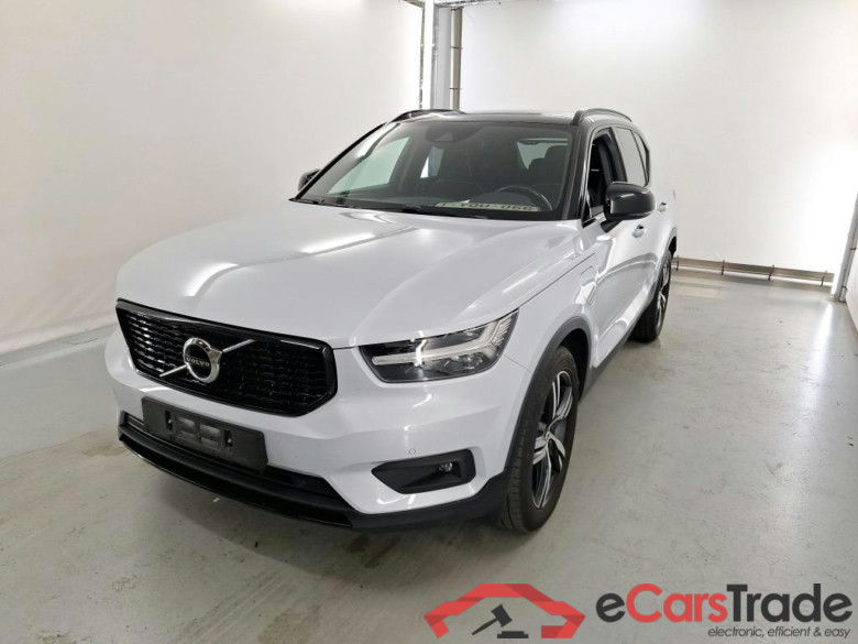 VOLVO XC40 1.5 T5 RECHARGE GEARTRONIC R-DESIGN
