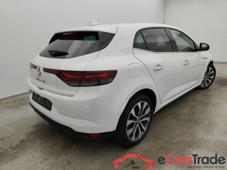 RENAULT MEGANE BERLINE Phase II 1.33 TCe 140 Intens EDC GPF (EU6D) 5d #2