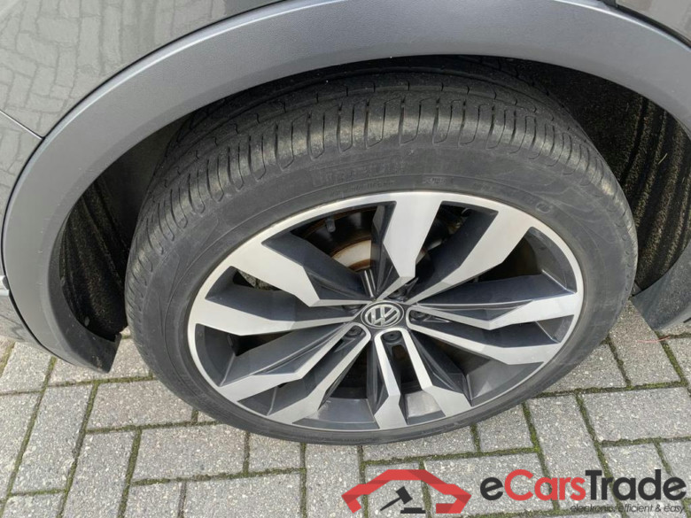 VOLKSWAGEN Tiguan 1.4 TSI 4Motion Highline BMT DSG #6