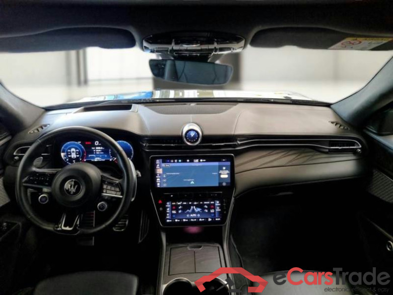 MASERATI GRECALE / 2022 / 5P / SUV 2.0 330CV MHEV MODENA Q4 AUTO #3