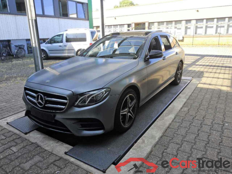 Mercedes-Benz E T-Modell (BM 213)(06.2016->) DE - Kb5 E 300 de EU6d-T, AMG Line, 2018 - 2020 #1