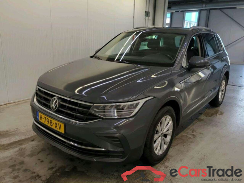 VOLKSWAGEN Tiguan 1.5 TSI Life Bns