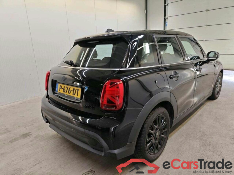 Mini 5-deurs 1.5 Cooper Bns Ed. #2