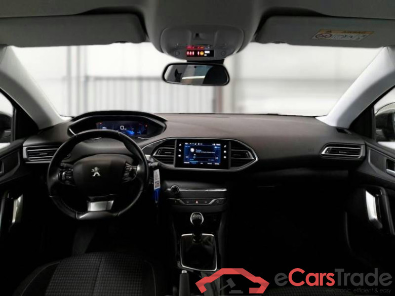 PEUGEOT 308 / 2017 / 5P / BERLINA ACTIVE PACK BLUEHDI 130 SeS #3