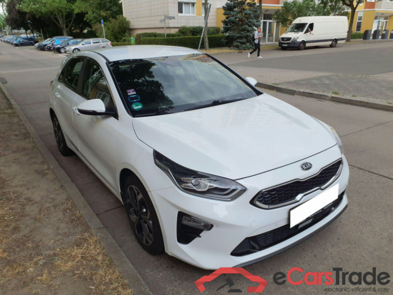 Kia Ceed  #1