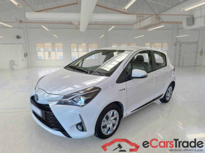 TOYOTA YARIS / 2017 / 5P / BERLINA 1.5 HYBRID ACTIVE MY18