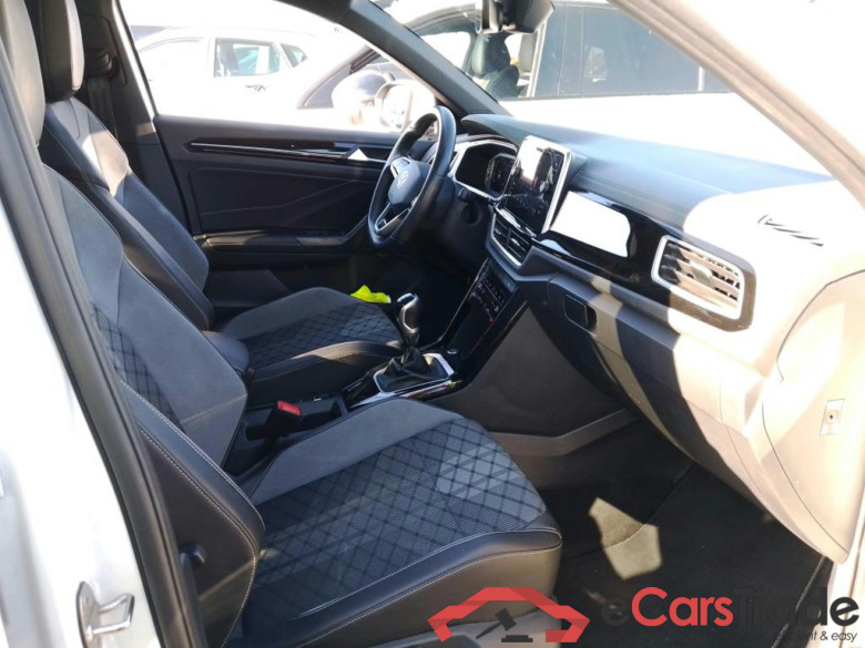 VOLKSWAGEN T-Roc / 2021 / 5P / todoterreno R-Line 1.5 TSI 110kW (150CV) #6