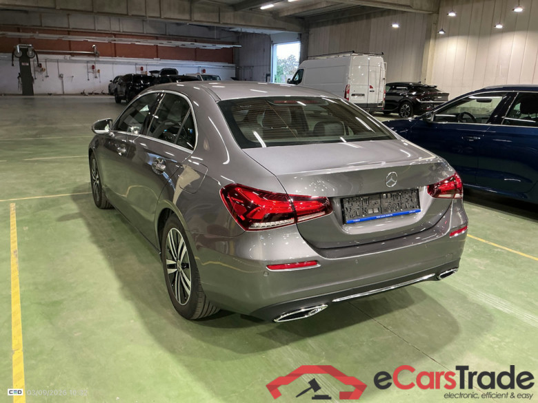 MERCEDES-BENZ CLASS A SEDAN DIESEL (V177) A 180 d Business Solution #3