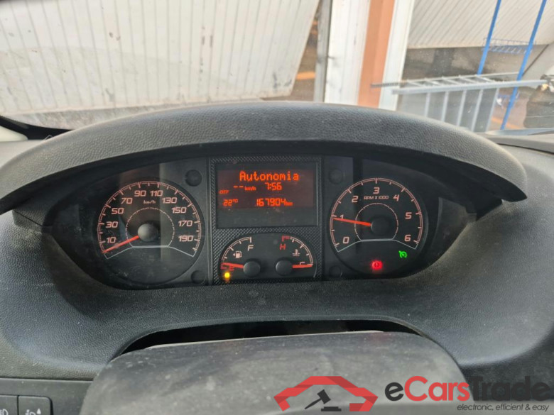 PEUGEOT Boxer / 2014 / 4P / combi Combi 5/9 Pl 330 L1H1 BlueHDi 88KW (120) #4