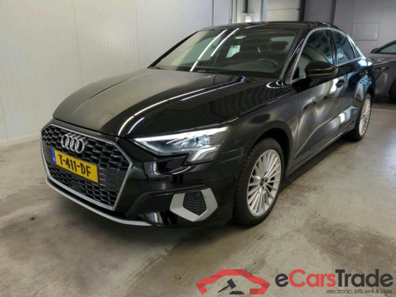 AUDI A3 Limousine 30 TFSI Adv edition #1