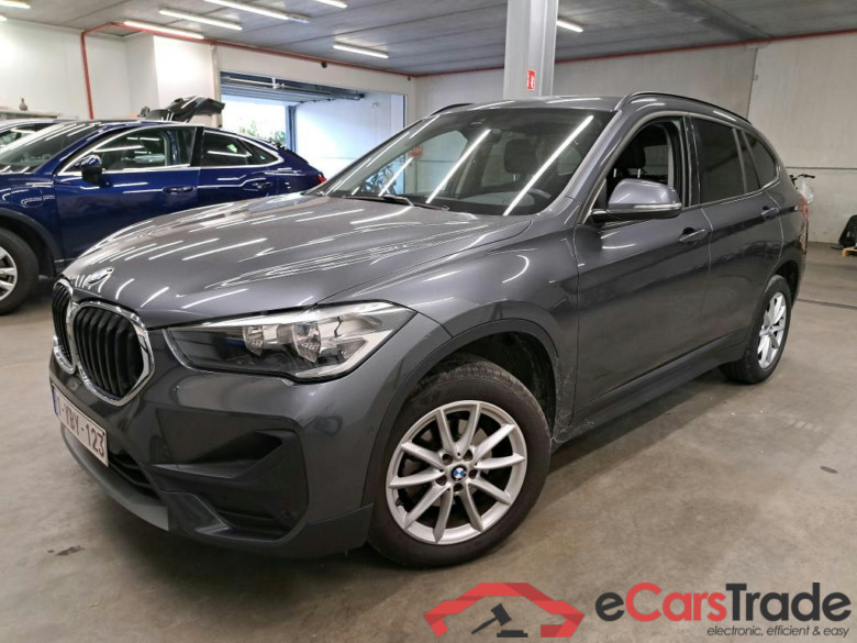 BMW X1 sDrive16d Navi-Pro Sport-Seats KeylessGo Ambient Camera Klima PDC ...