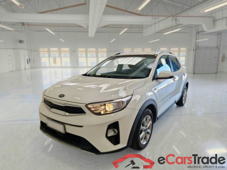 KIA STONIC / 2017 / 5P / SUV 1.0 T-GDI DCT7 STYLE