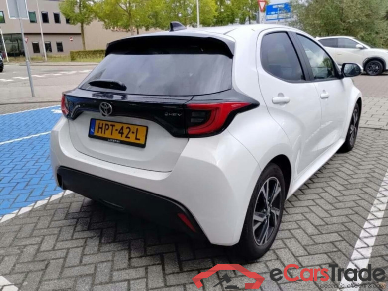 TOYOTA YARIS 1.5 Hybrid 115 Dynamic #4