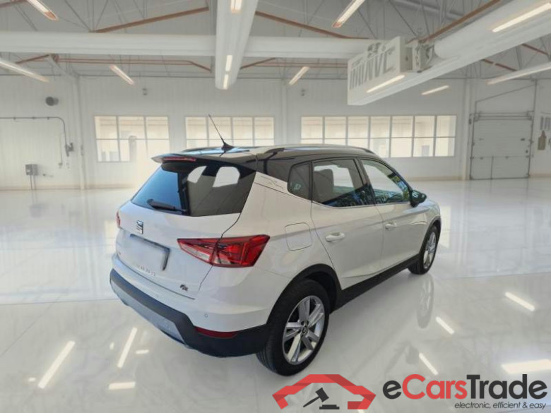 SEAT ARONA / 2017 / 5P / CROSSOVER 1.0 TGI 66KW FR #2